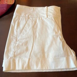 New York & Co white shorts with cuff